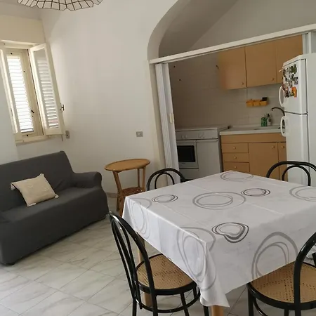 Due20house * San Foca